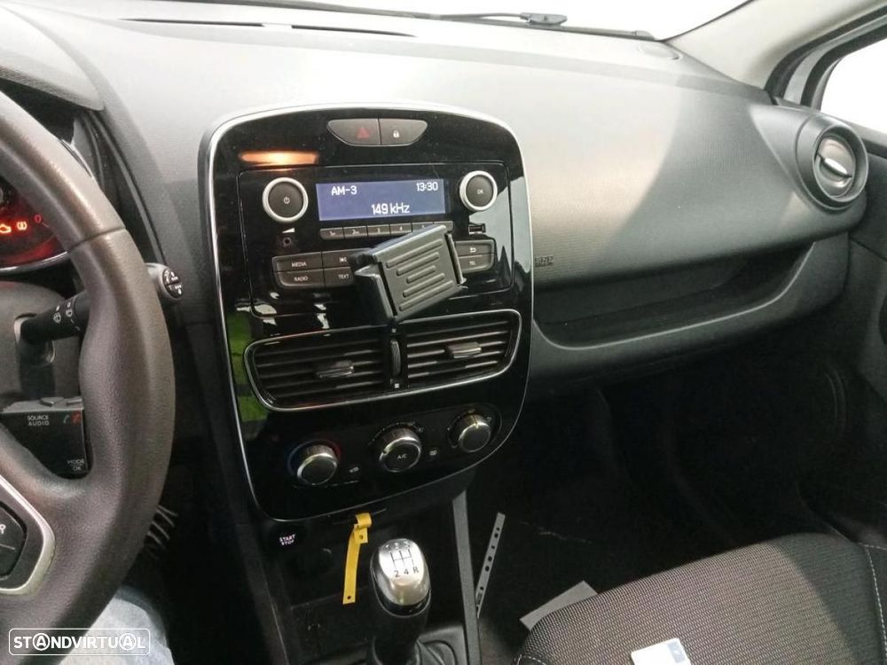 Renault Clio 1.5 dCi Zen - 5