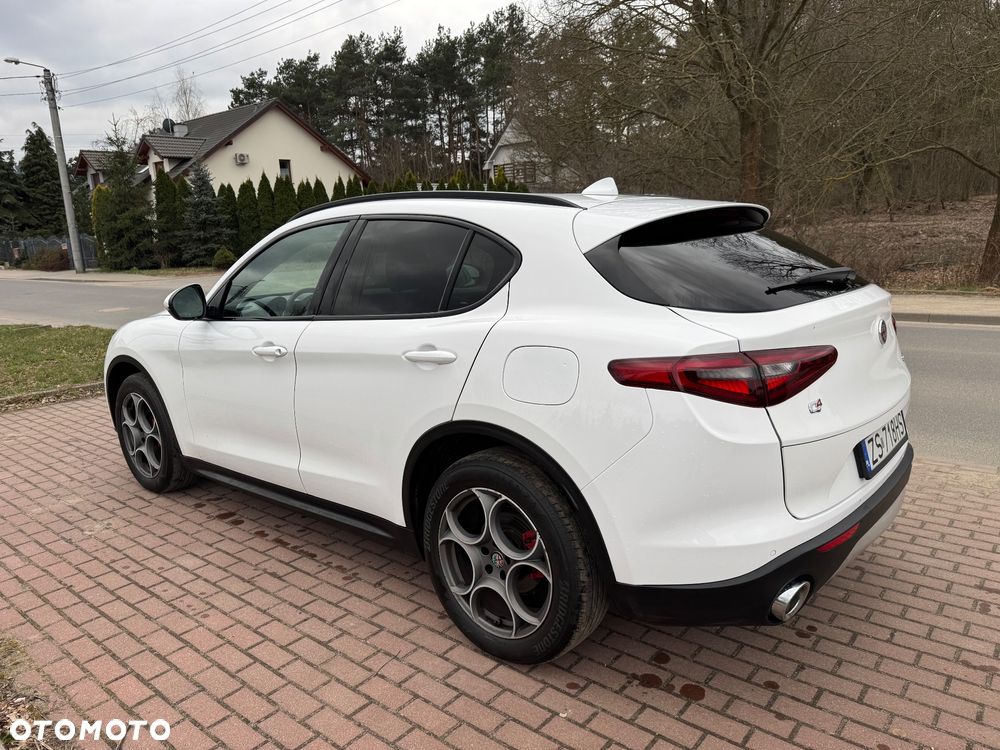 Alfa Romeo Stelvio 2.2 JTDM Executive Q4 - 2