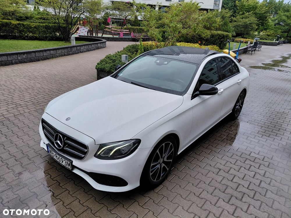 Mercedes-Benz Klasa E 220 d 9G-TRONIC - 1