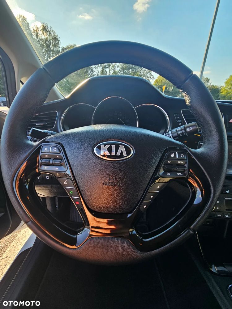 Kia Ceed Cee'd 1.6 GDI L Business Line - 7