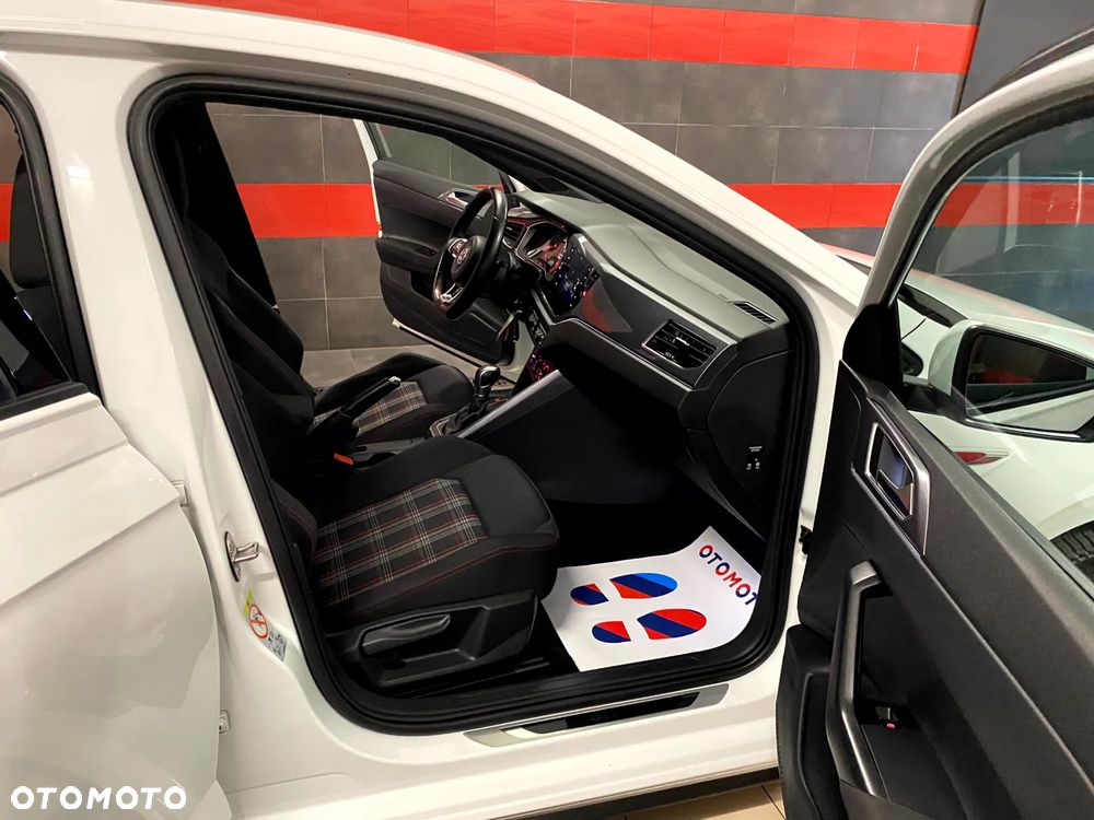 Volkswagen Polo 2.0 TSI OPF DSG GTI - 24