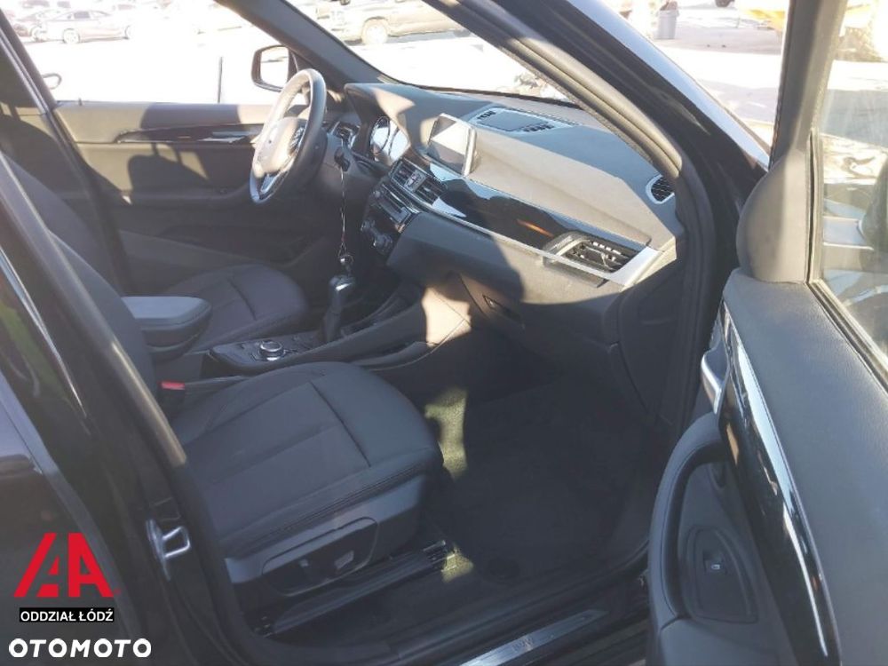 BMW X1 - 13