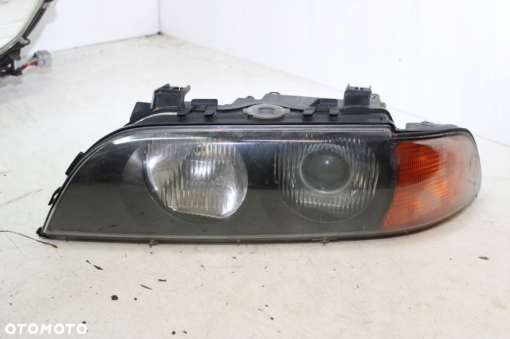 LAMPA LEWY LEWA PRZÓD EUROPA SOCZEWKA BMW 5 E39 HELLA NA ŻARÓWKĘ IDEALNA - 1