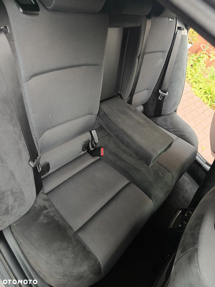 BMW Seria 3 318d - 34