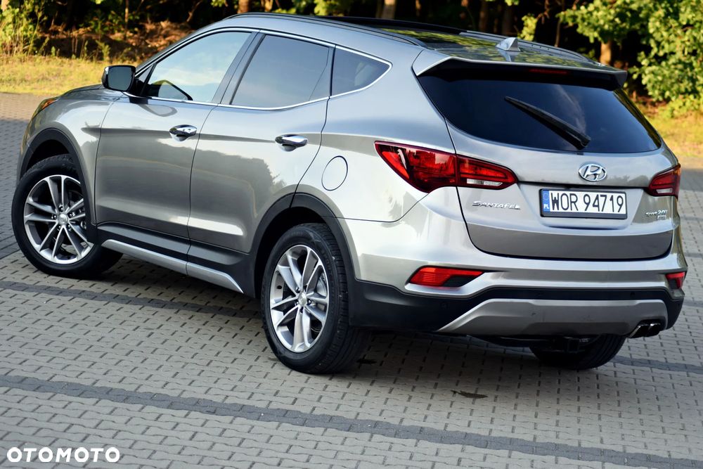 Hyundai Santa Fe 2.0 T Sport Utility - 16