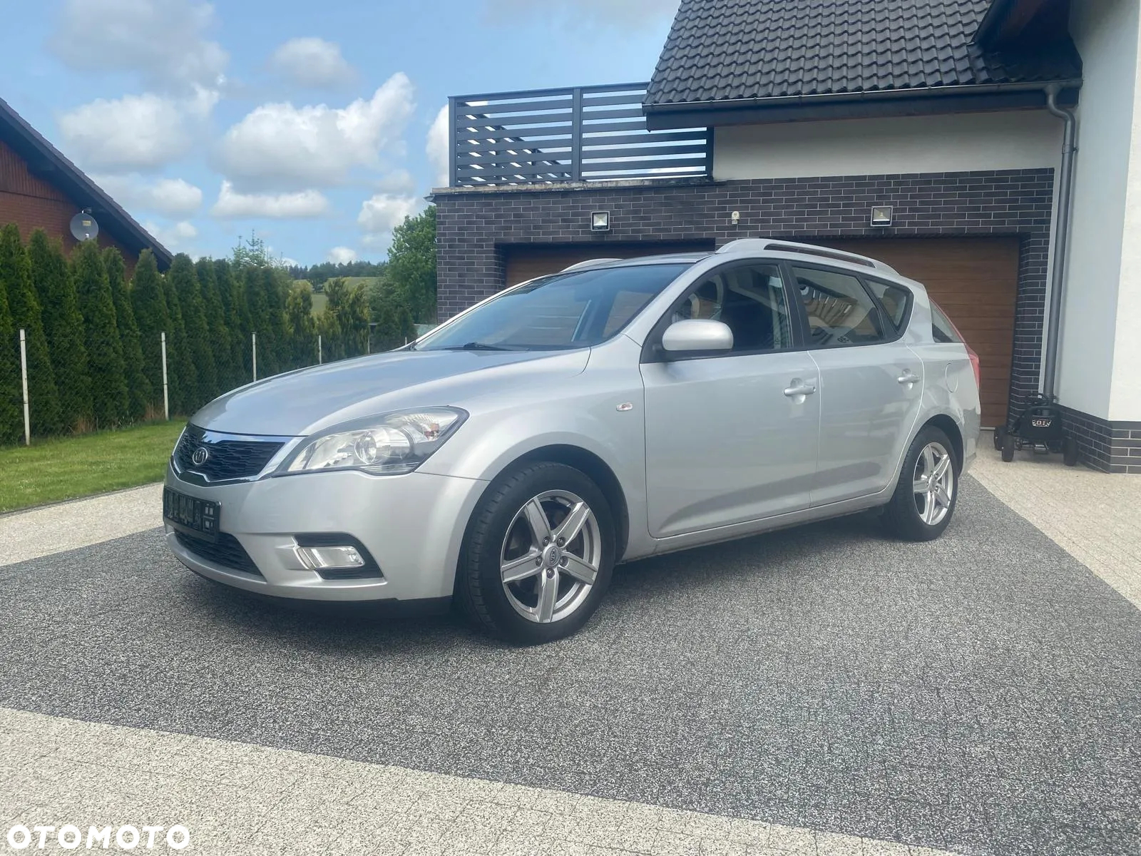 Kia Ceed - 28
