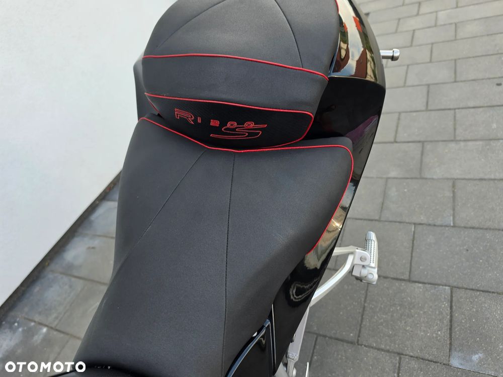 BMW R - 19