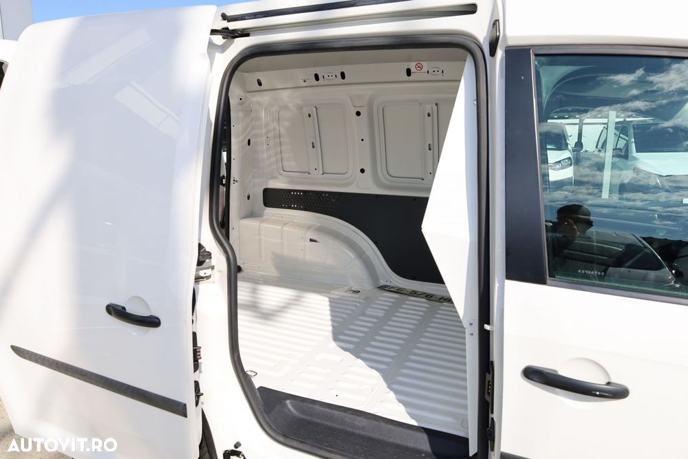 Volkswagen CADDY - 10