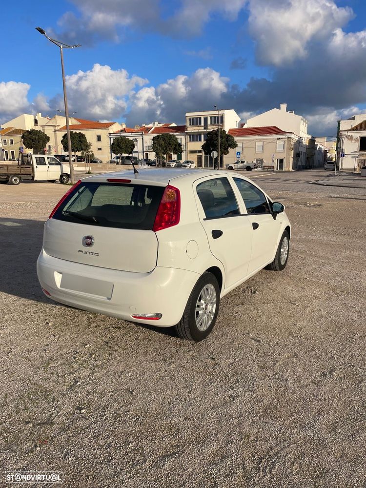 Fiat Punto 1.2 Lounge Start&Stop - 3
