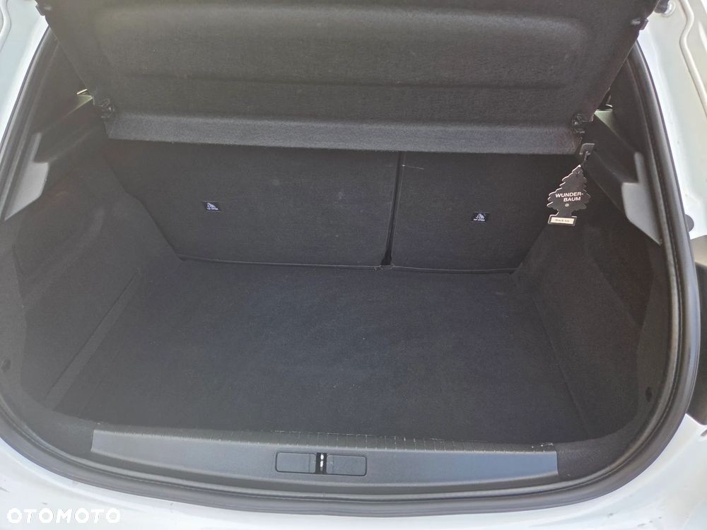 Peugeot 208 1.5 BlueHDi Allure Pack S&S - 10