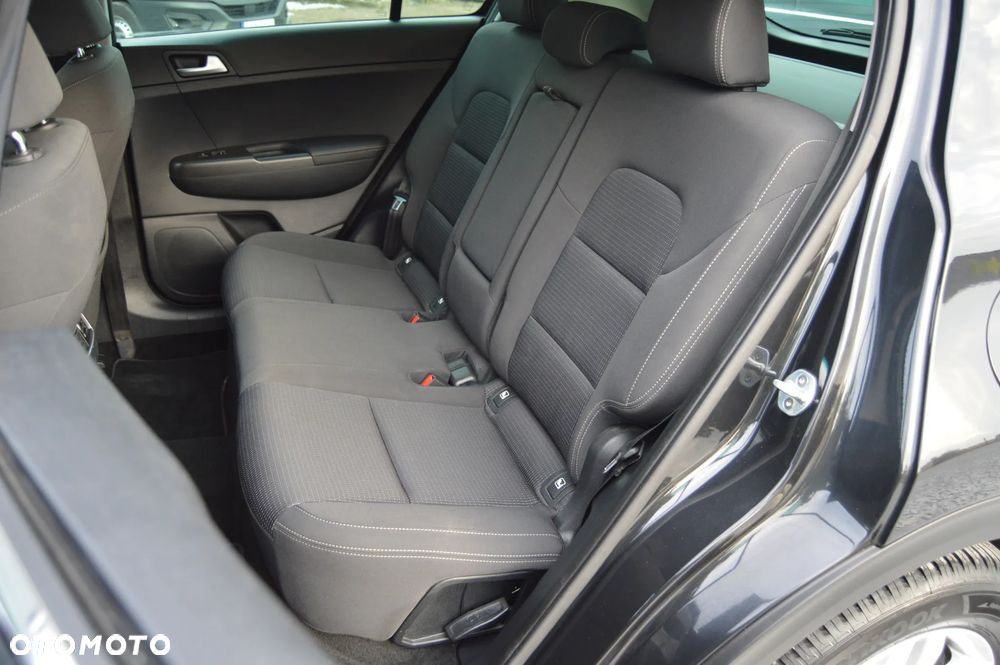 Kia Sportage 1.6 GDI L Business Line Plus 2WD - 32