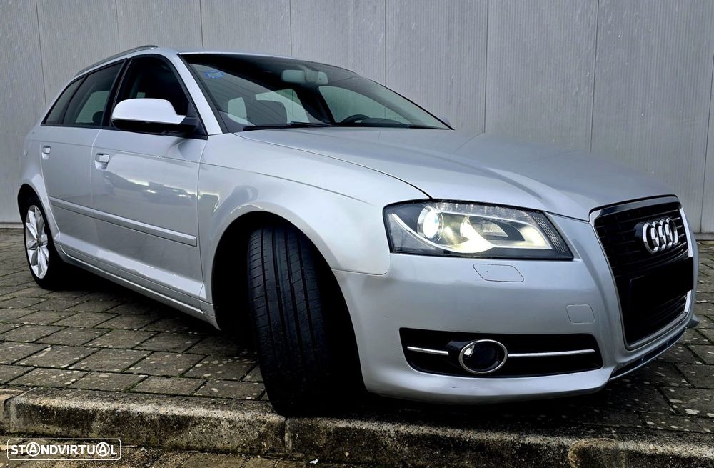 Audi A3 Sportback 1.6 TDI Attraction Business Line - 2