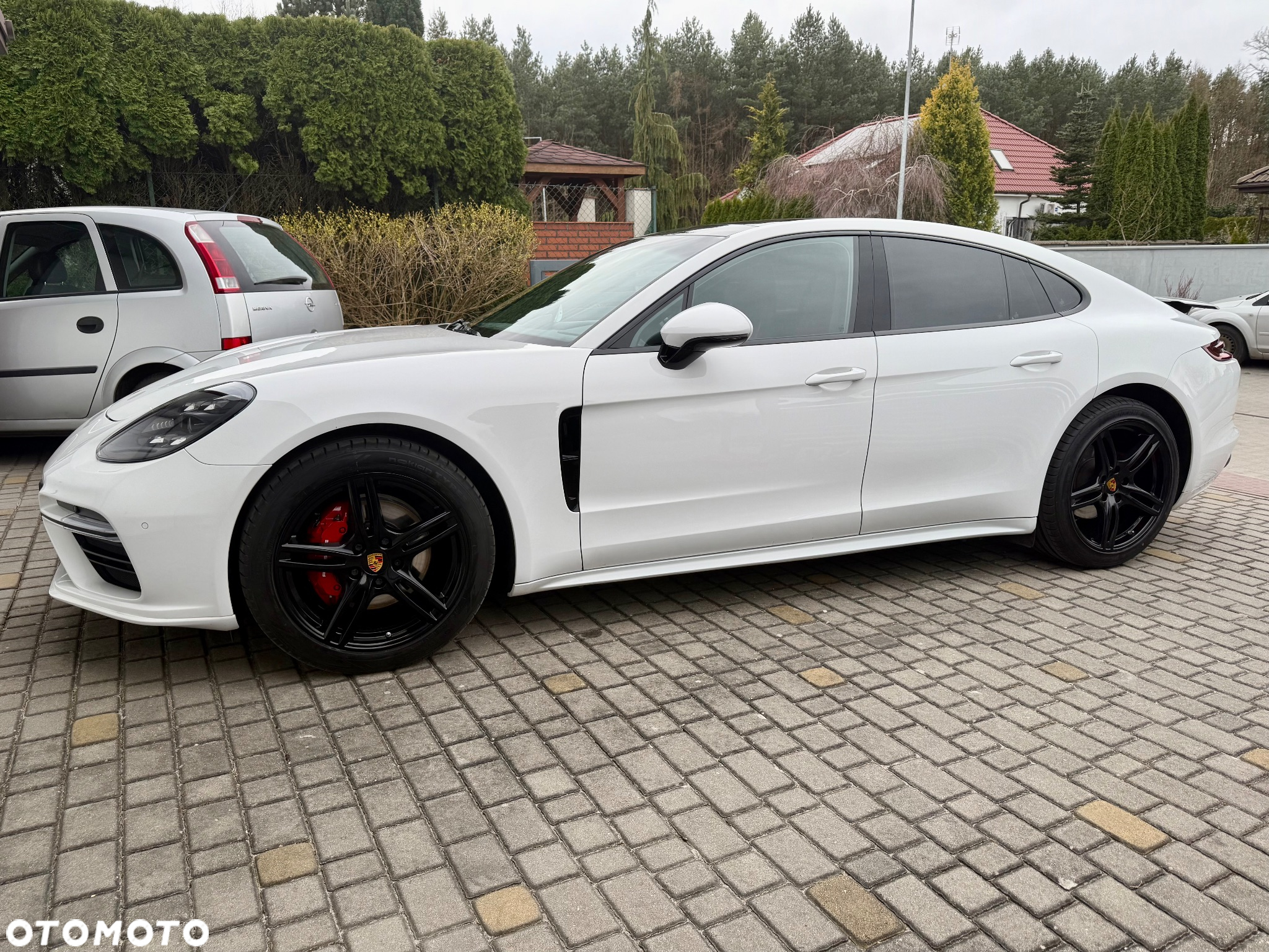 Porsche Panamera Standard - 8