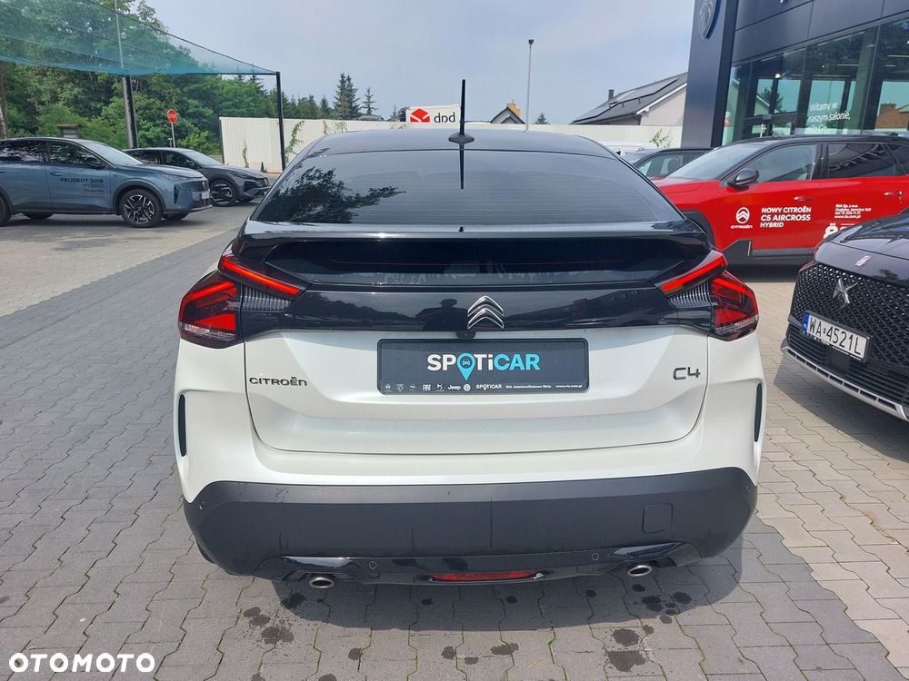 Citroën C4 1.2 PureTech Plus S&S - 5