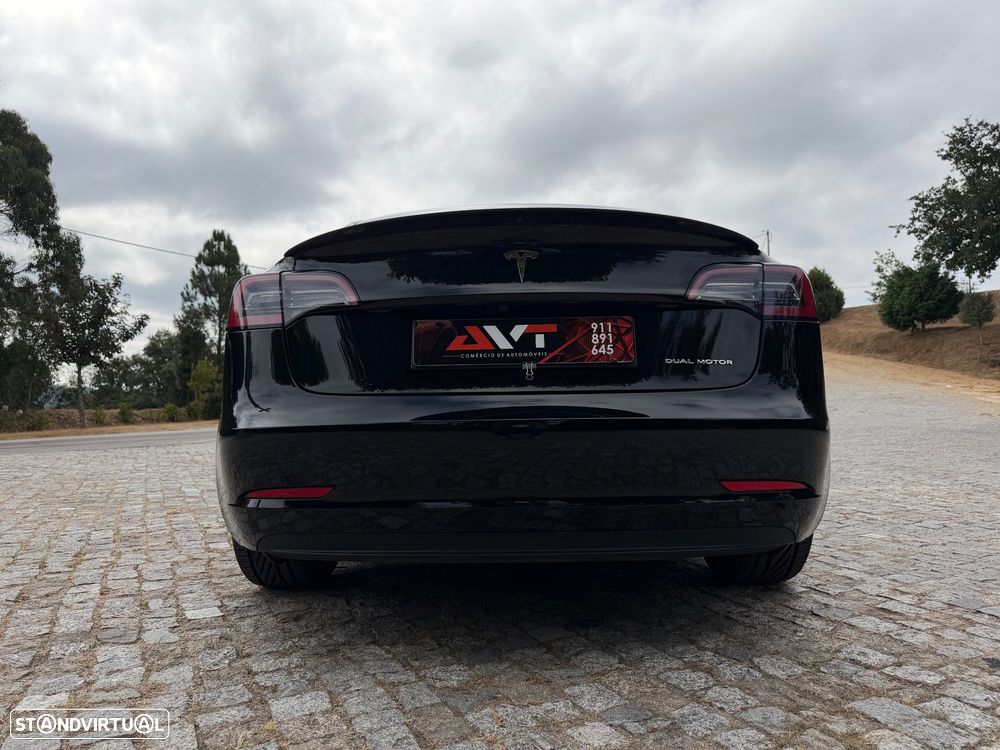Tesla Model 3 Long Range Tração Traseira - 19