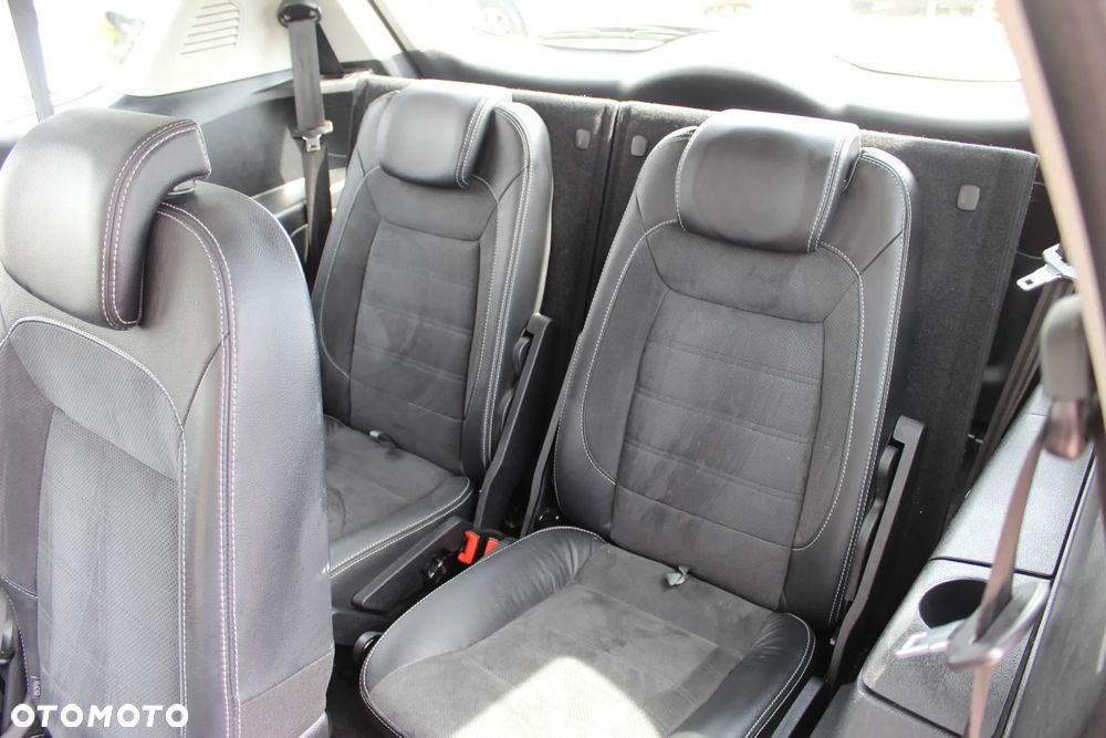 Ford S-Max 2.0 TDCi DPF Titanium - 33