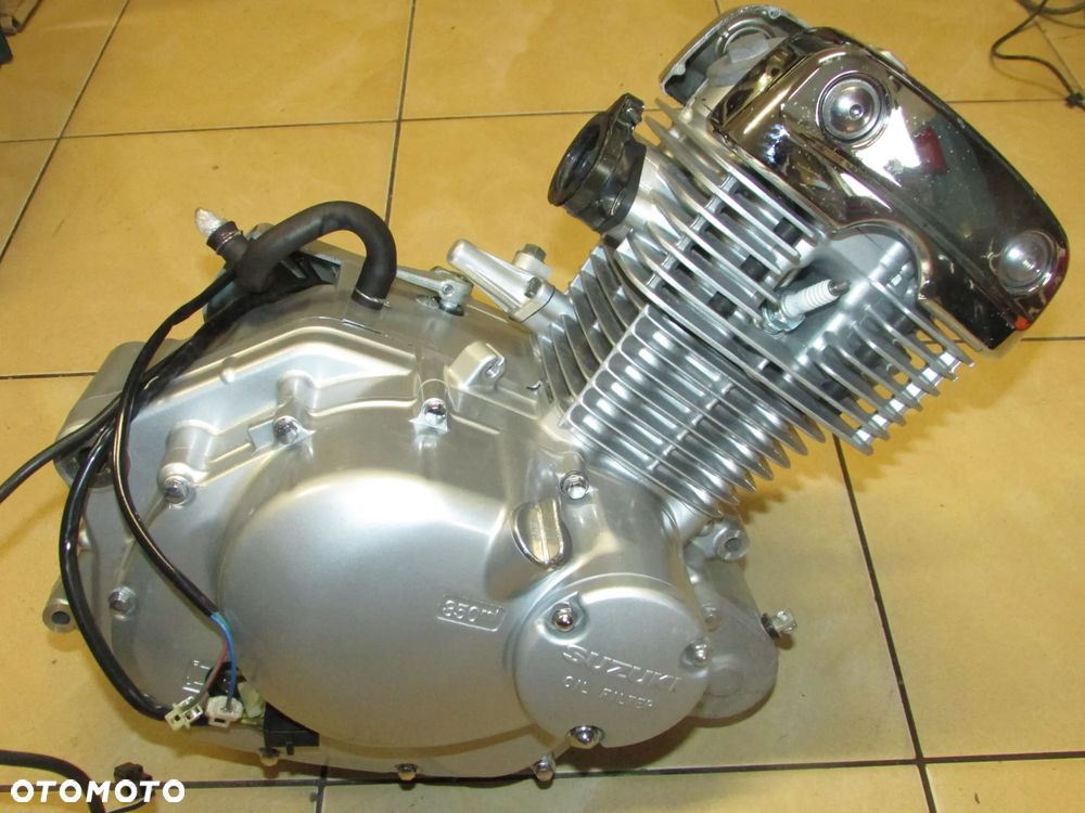Suzuki GZ 125 Marauder silnik engine tylko 7800 km! - 2