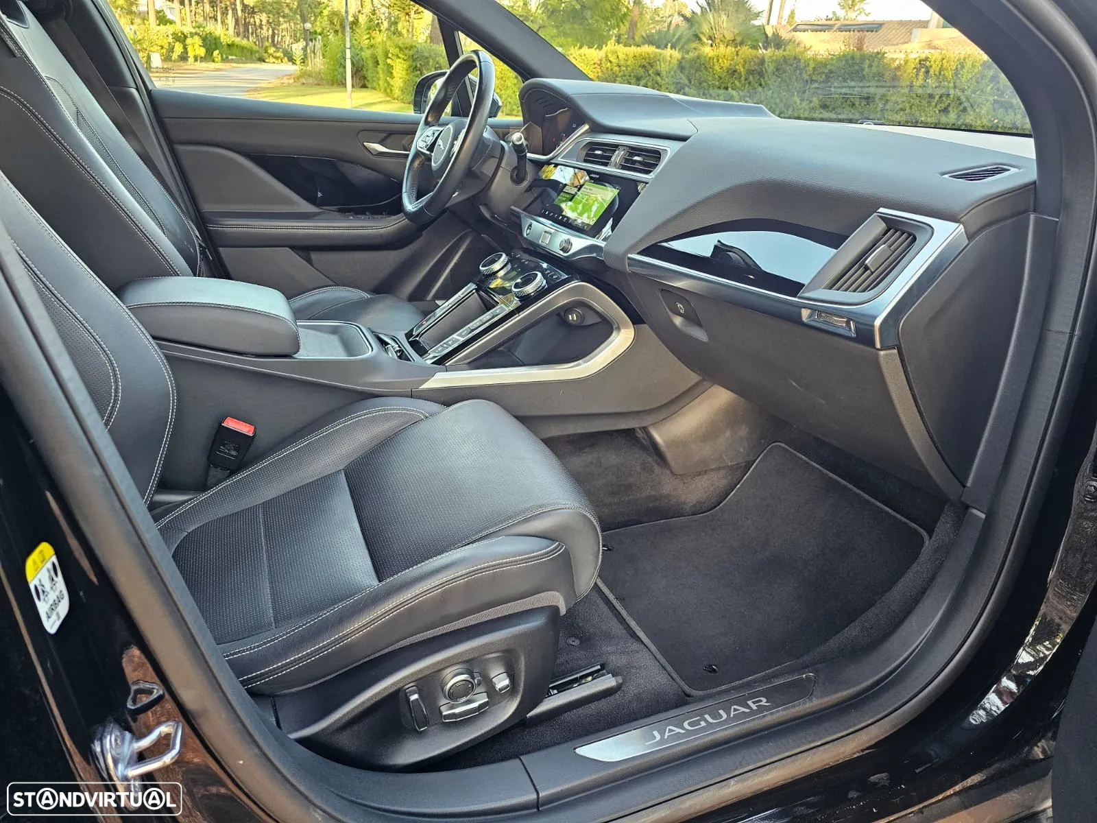 Jaguar I-Pace EV400 AWD HSE - 24