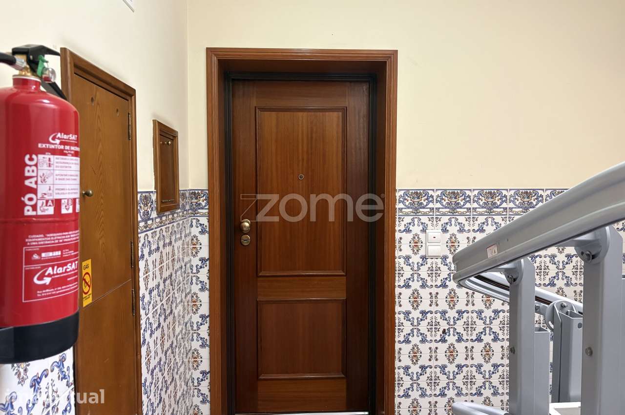 Apartamento T2 Renovado em Lodares - Grande imagem: 5/36