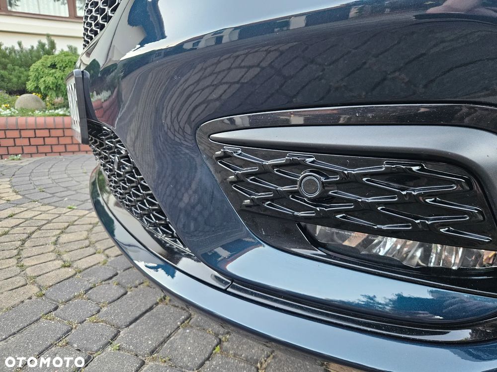 Chrysler Pacifica - 12