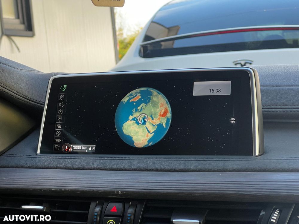 BMW X6 - 11