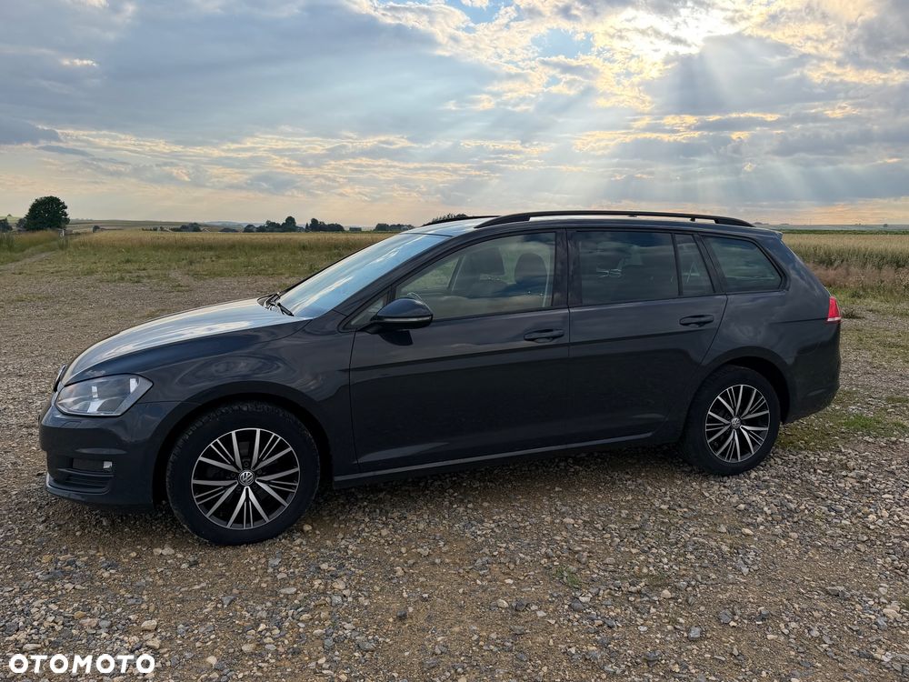 Volkswagen Golf 2.0 TDI (BlueMotion Technology) DSG Comfortline - 4