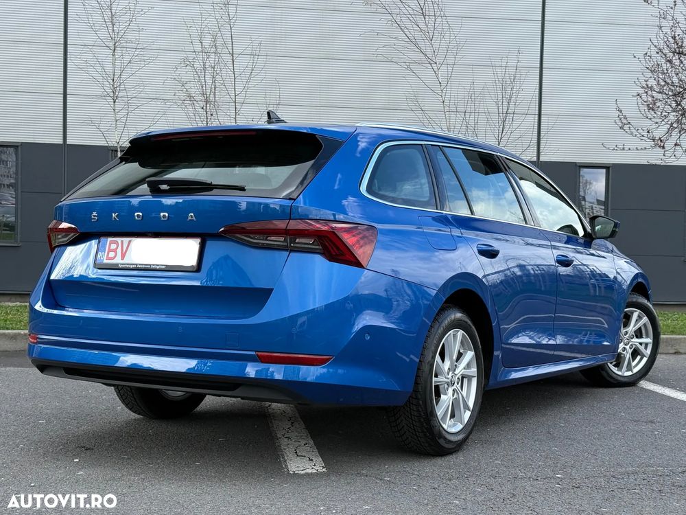 Skoda Octavia 2.0 TDI Premium Edition - 2