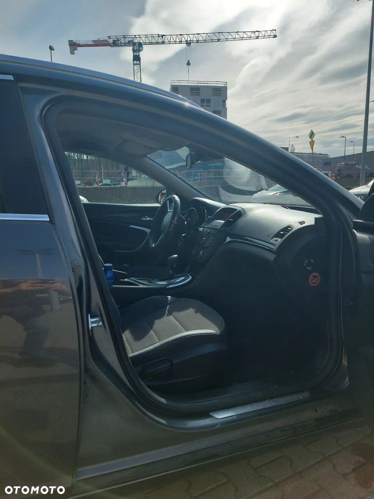 Opel Insignia - 8