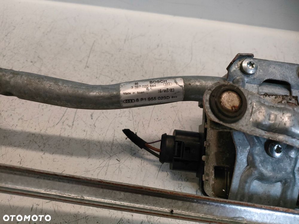 AUDI A3 8P 1.9 TDI 3-DRZWI 03- MECHANIZM WYCIERACZEK SILNICZEK - 3