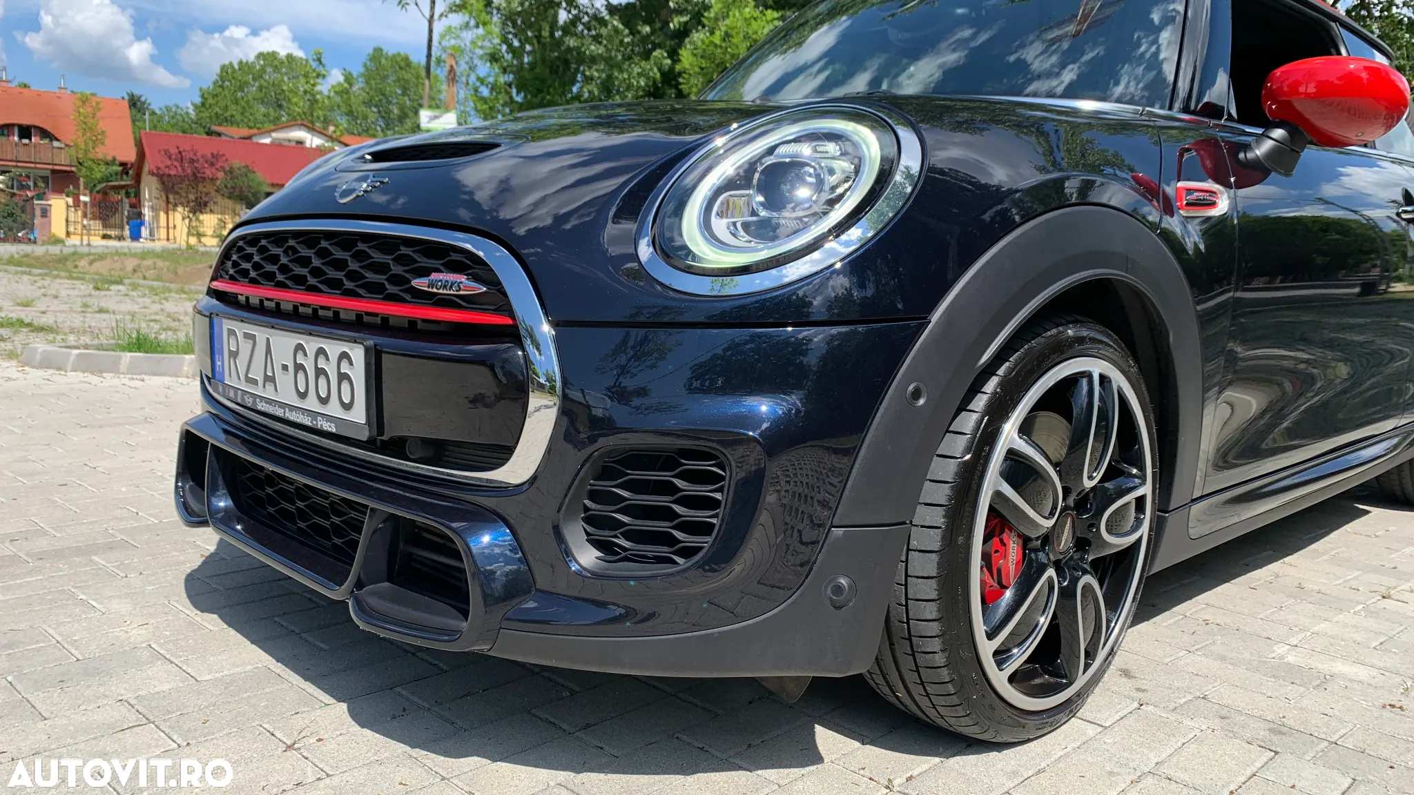 Mini John Cooper Works - 13