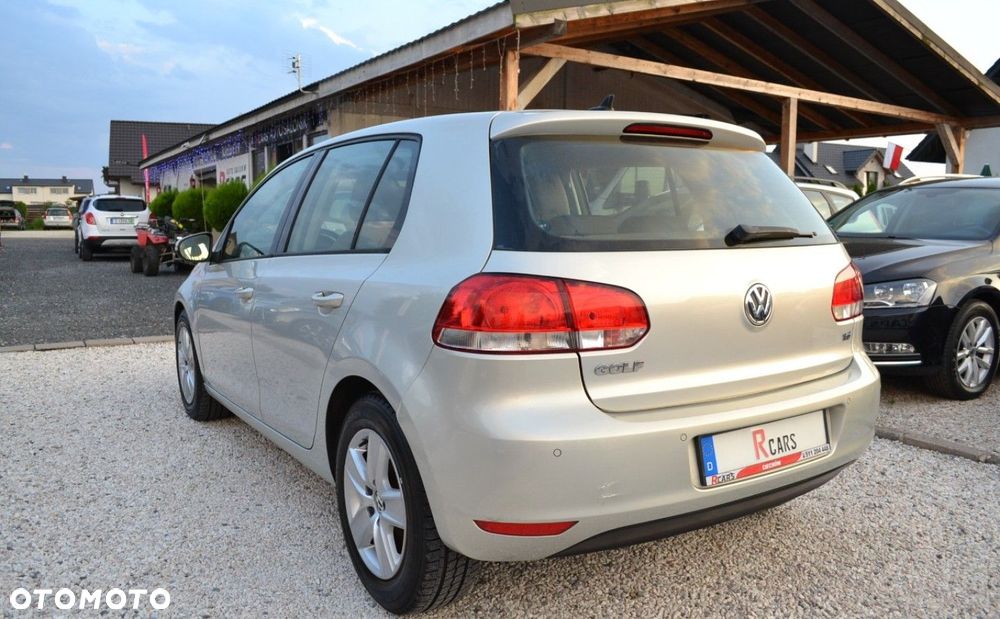 Volkswagen Golf - 3