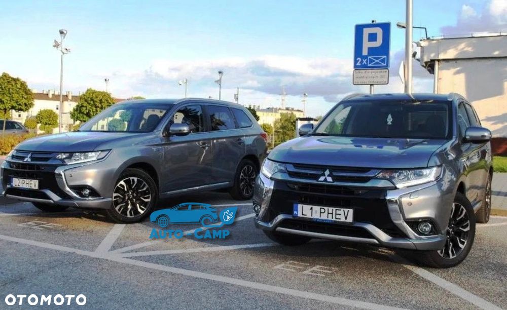 Mitsubishi Outlander 2.4 4WD Diamant+ - 8