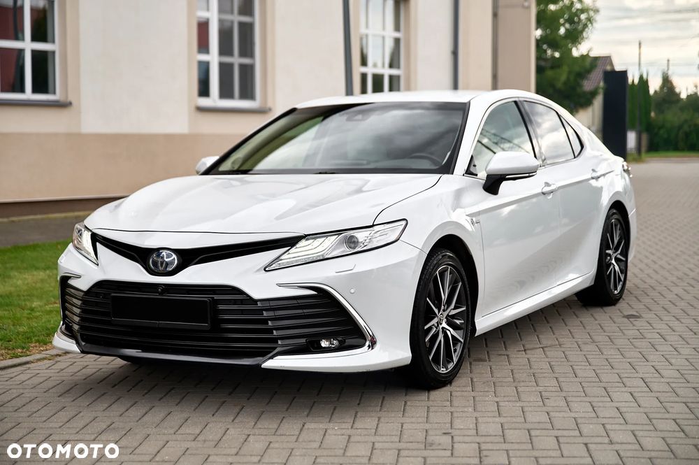 Toyota Camry 2.5 Hybrid Executive CVT - 8