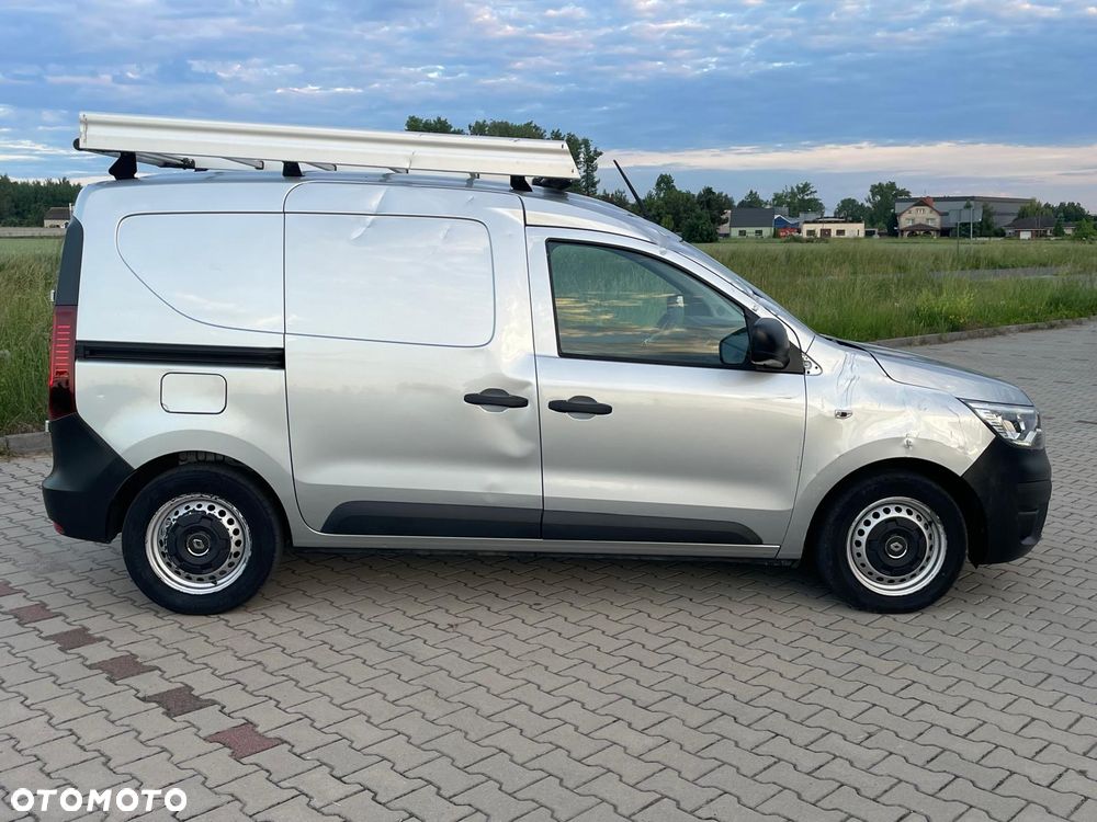 Renault Express - 8