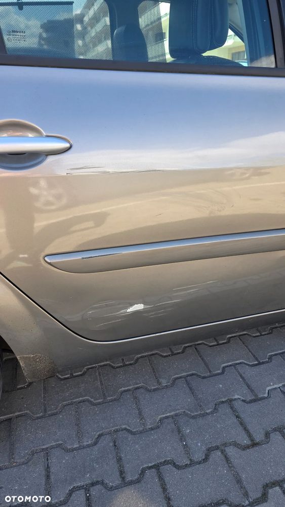 Renault Megane 1.6 Dynamique - 7