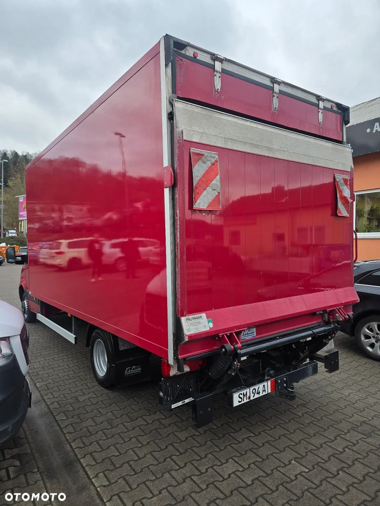 Mercedes-Benz Sprinter 907 - 8