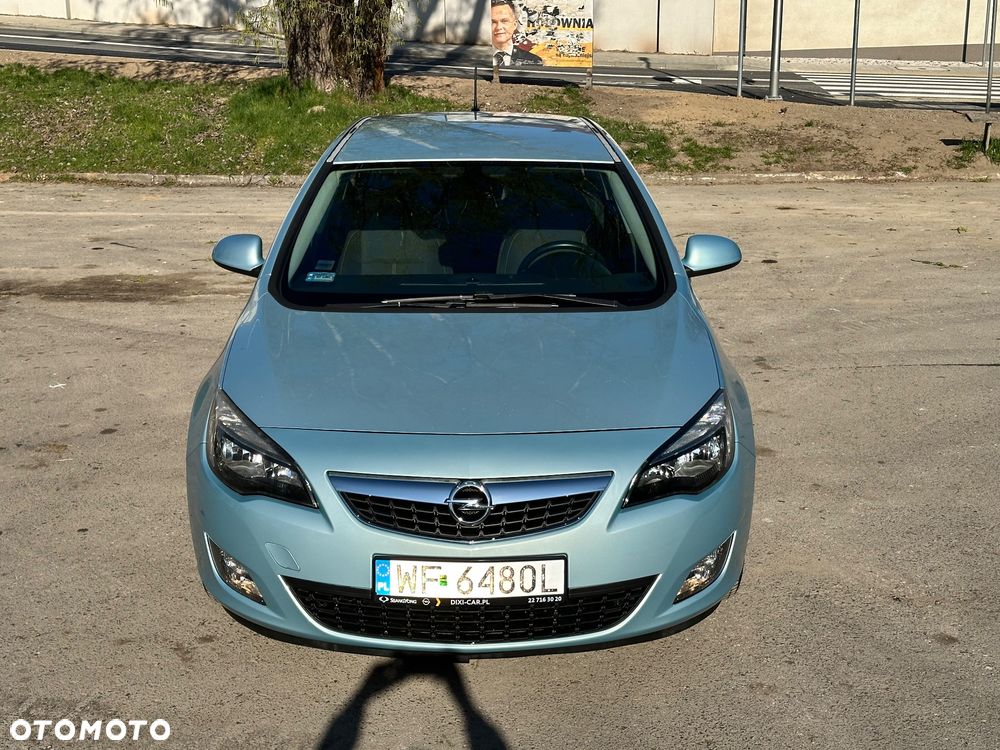 Opel Astra 1.4 T Cosmo - 17