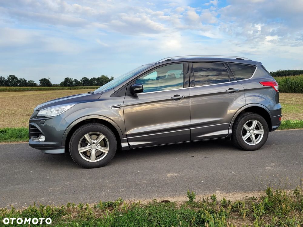 Ford Kuga 2.0 TDCi 4WD Titanium - 4