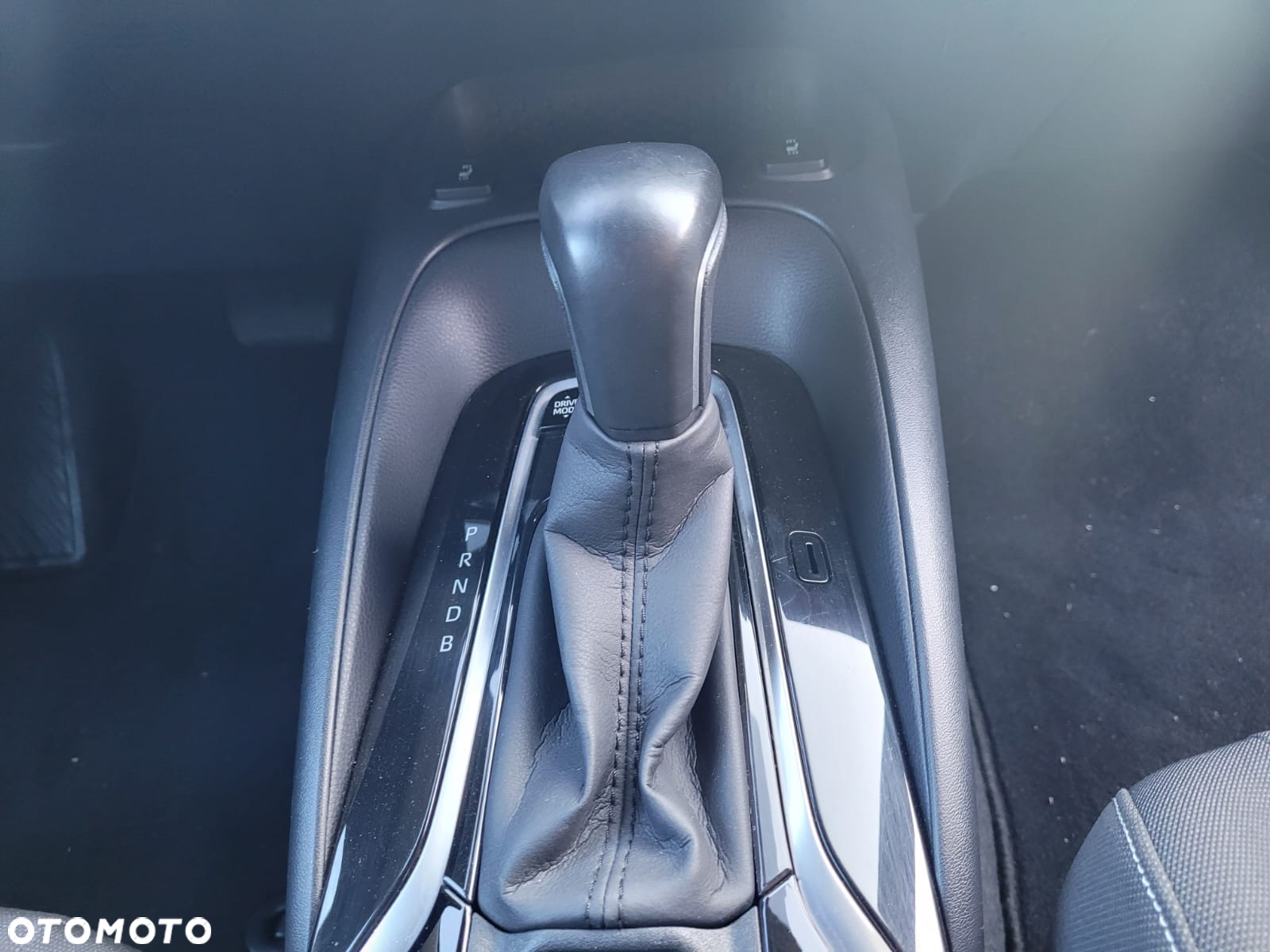 Suzuki Swace 1.8 Hybrid Elegance CVT - 9