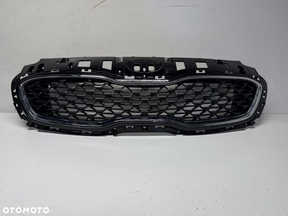 GRILL ZDERZAKA KIA SPORTAGE IV LIFT 86354-F1600 2019- - 2