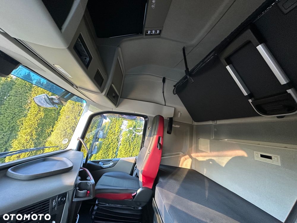 Volvo / FH 500 / 6X2 / HAKOWIEC / MEILLER -KIPPER 21-67/ Oś-SKRĘTNA-PODNOSZONA / - 38