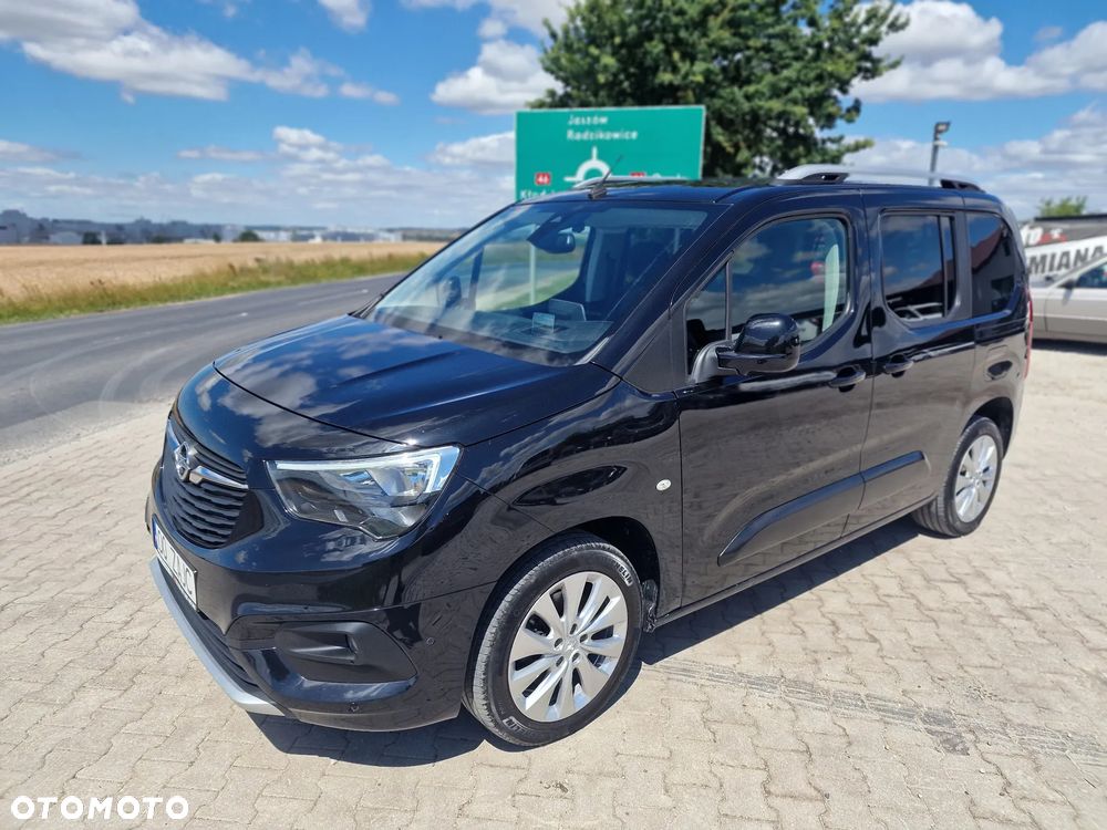 Opel Combo 1.5 D Automatik GS - 1