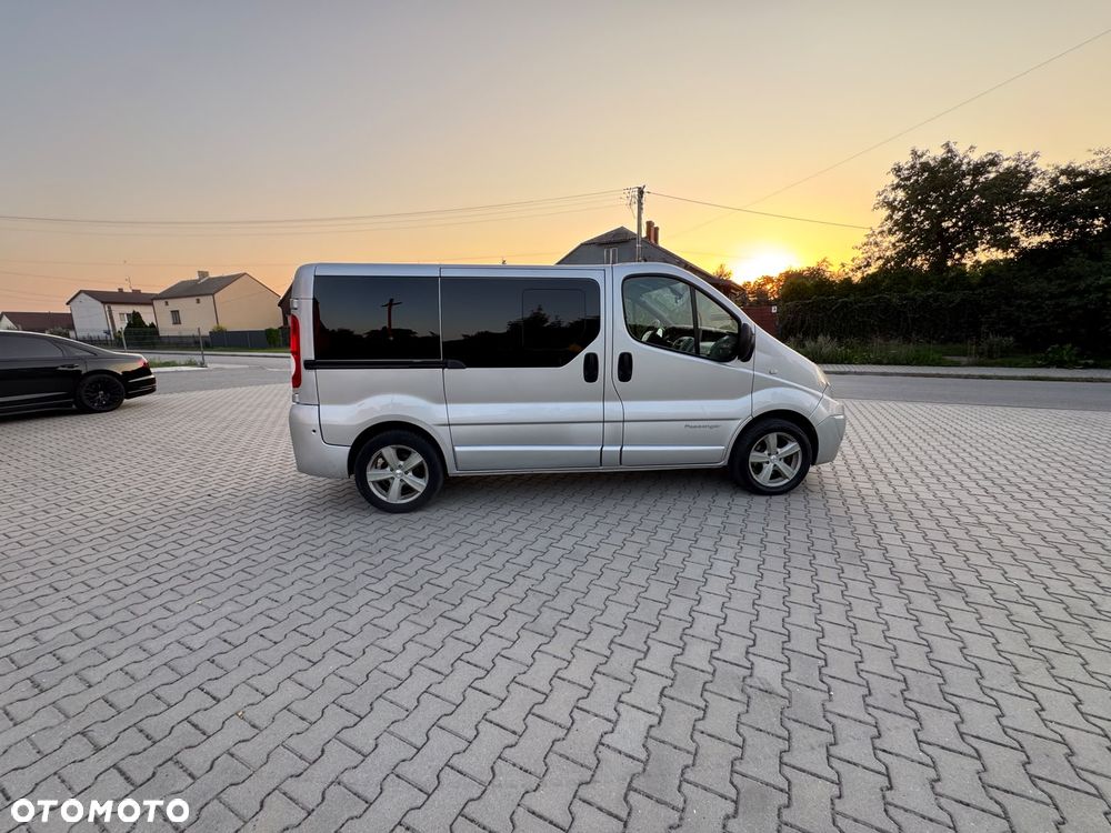 Renault Trafic L1H1 Passenger Lux - 13