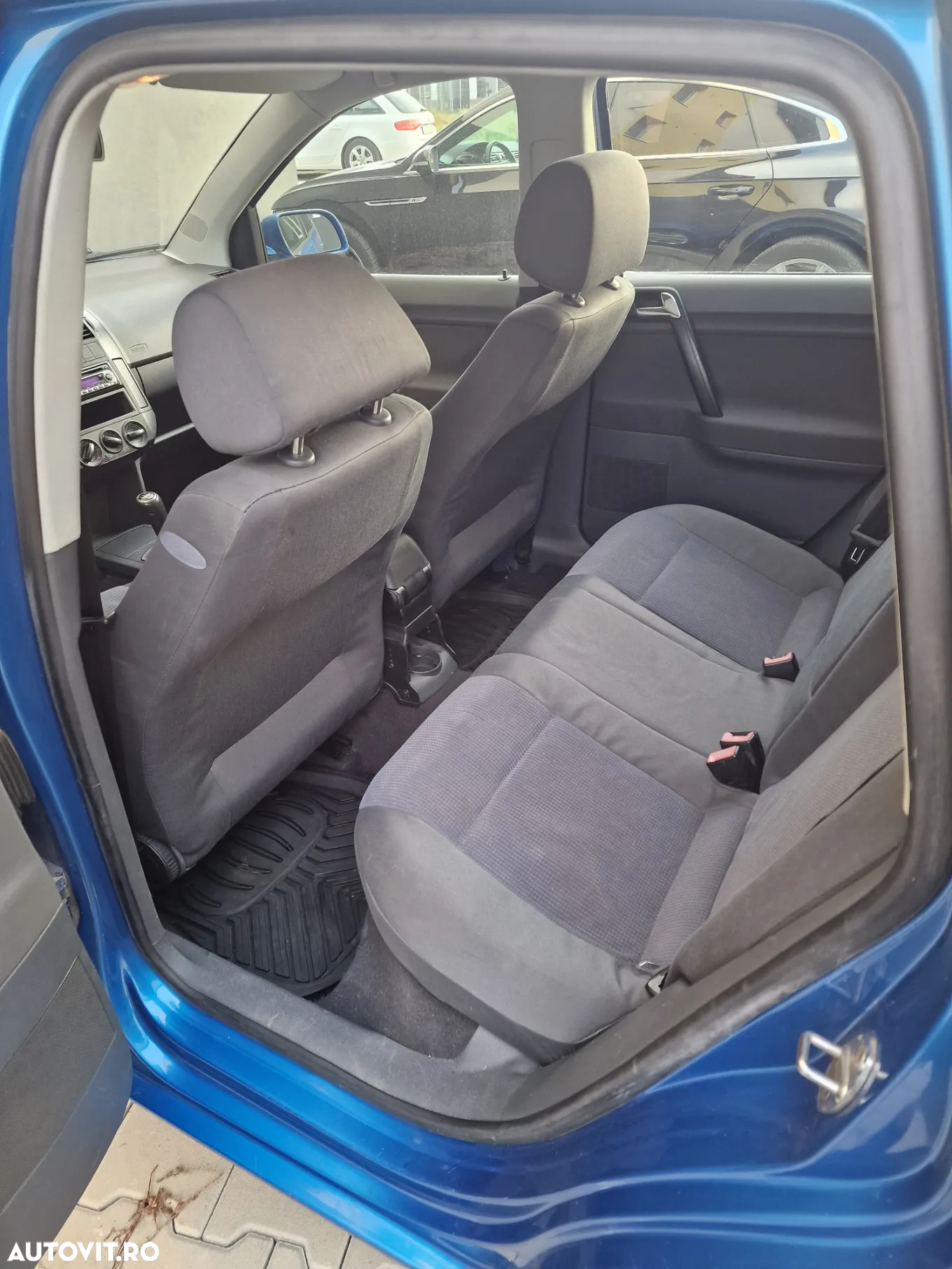 Volkswagen Polo 1.2 - 9