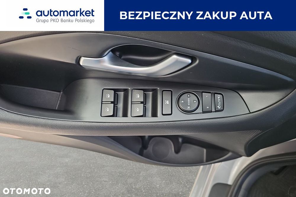 Hyundai i30 1.5 DPI Comfort - 11
