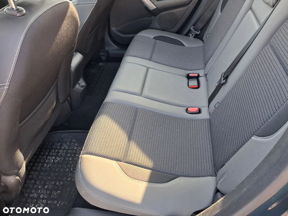 Peugeot 2008 1.2 Pure Tech GPF Active S&S - 18