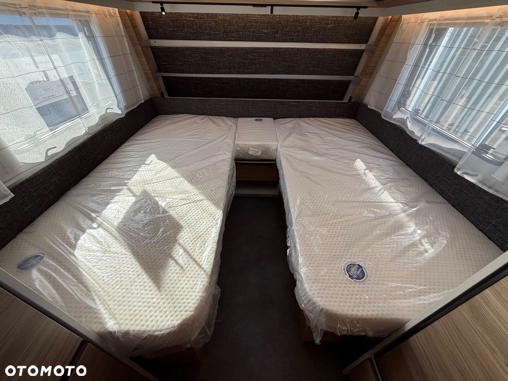 Dethleffs Nomad 490 EST - 10