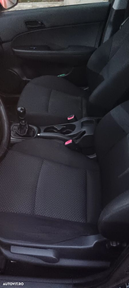 Hyundai i30 1.4 DOHC GLS COMFORT - 9