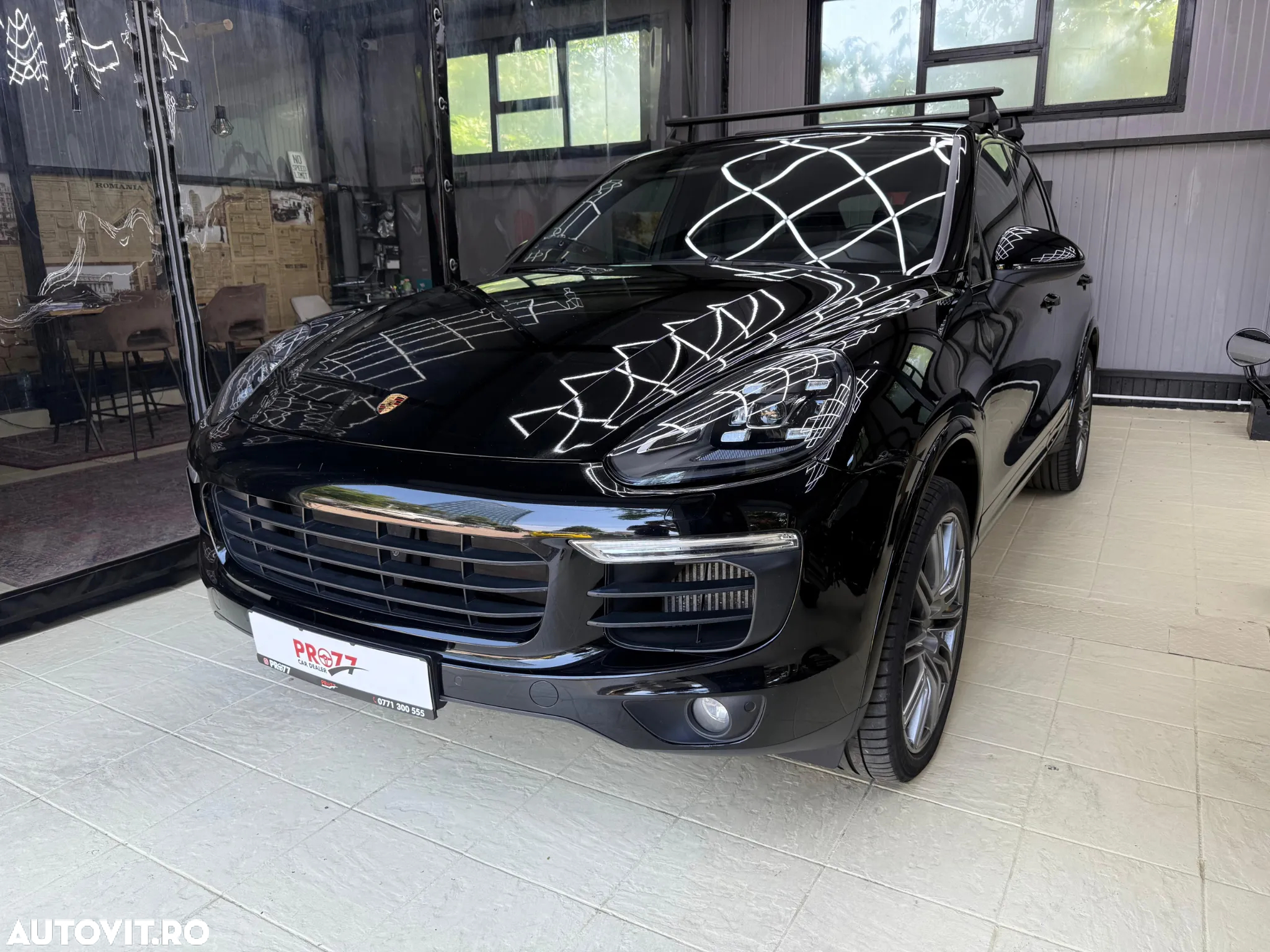 Porsche Cayenne 3.0 L - 3