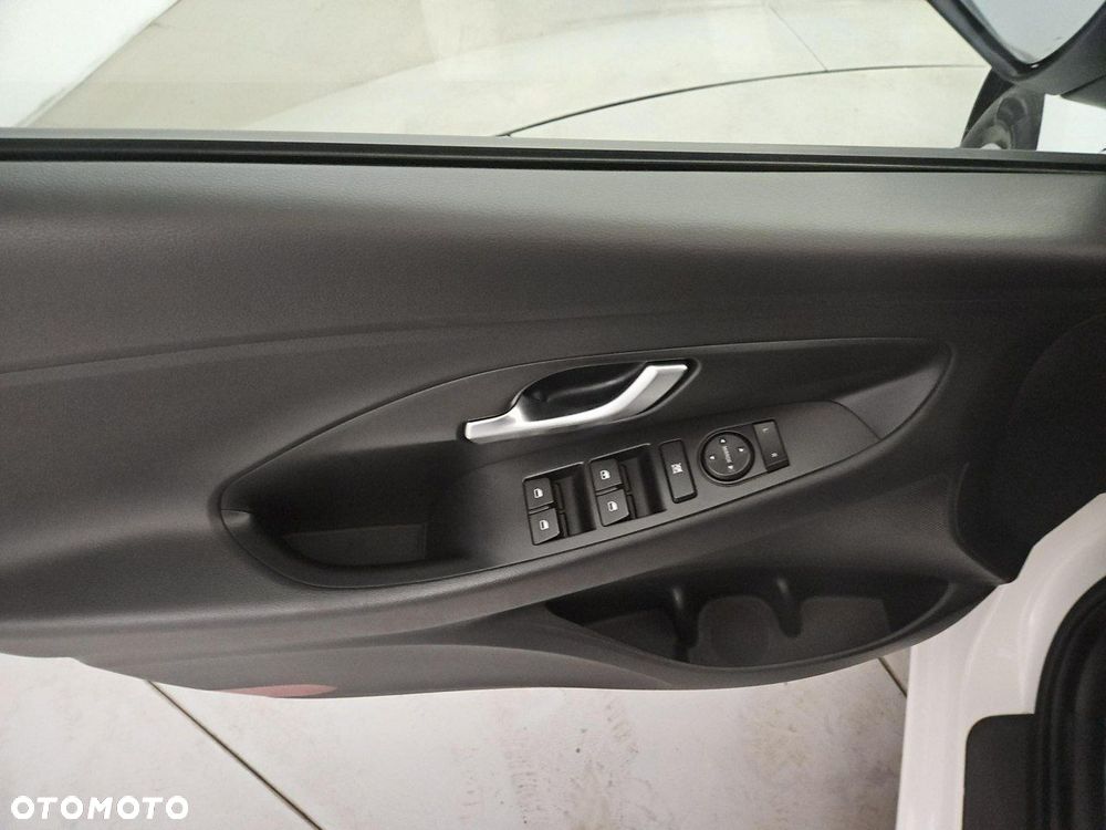 Hyundai i30 1.0 T-GDI Modern - 10
